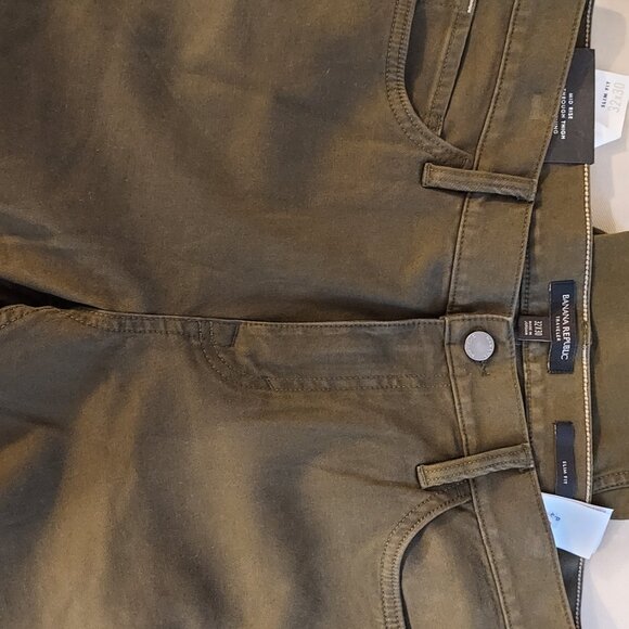 Banana Republic Traveler Pant 2.0  New With Label Men’s Slim Fit 32Wx30L - Picture 11 of 16